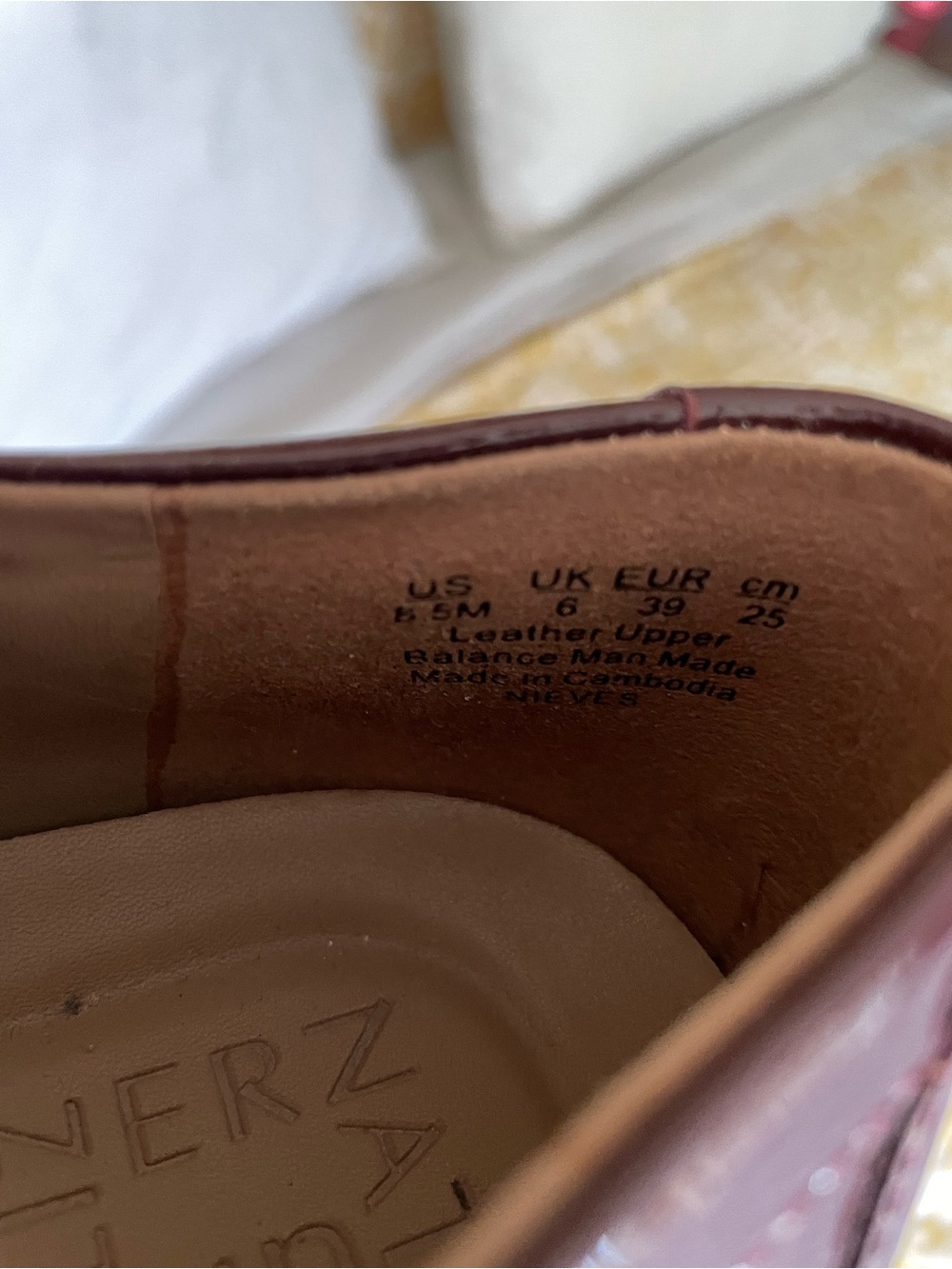 Burgundy platform loafers - Picture 4 of 4